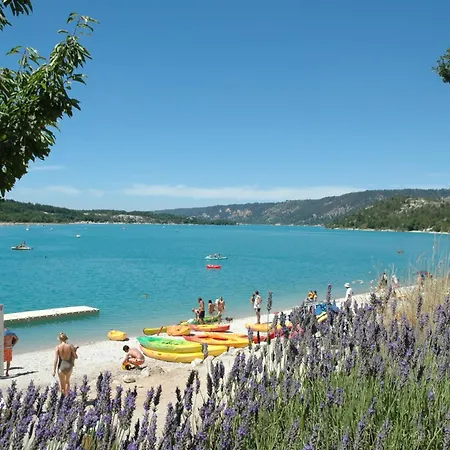 Gites Lou Limbert Plateau De Valensole Exterior foto